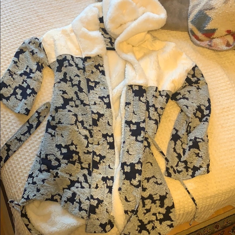 Anthropologie Robe